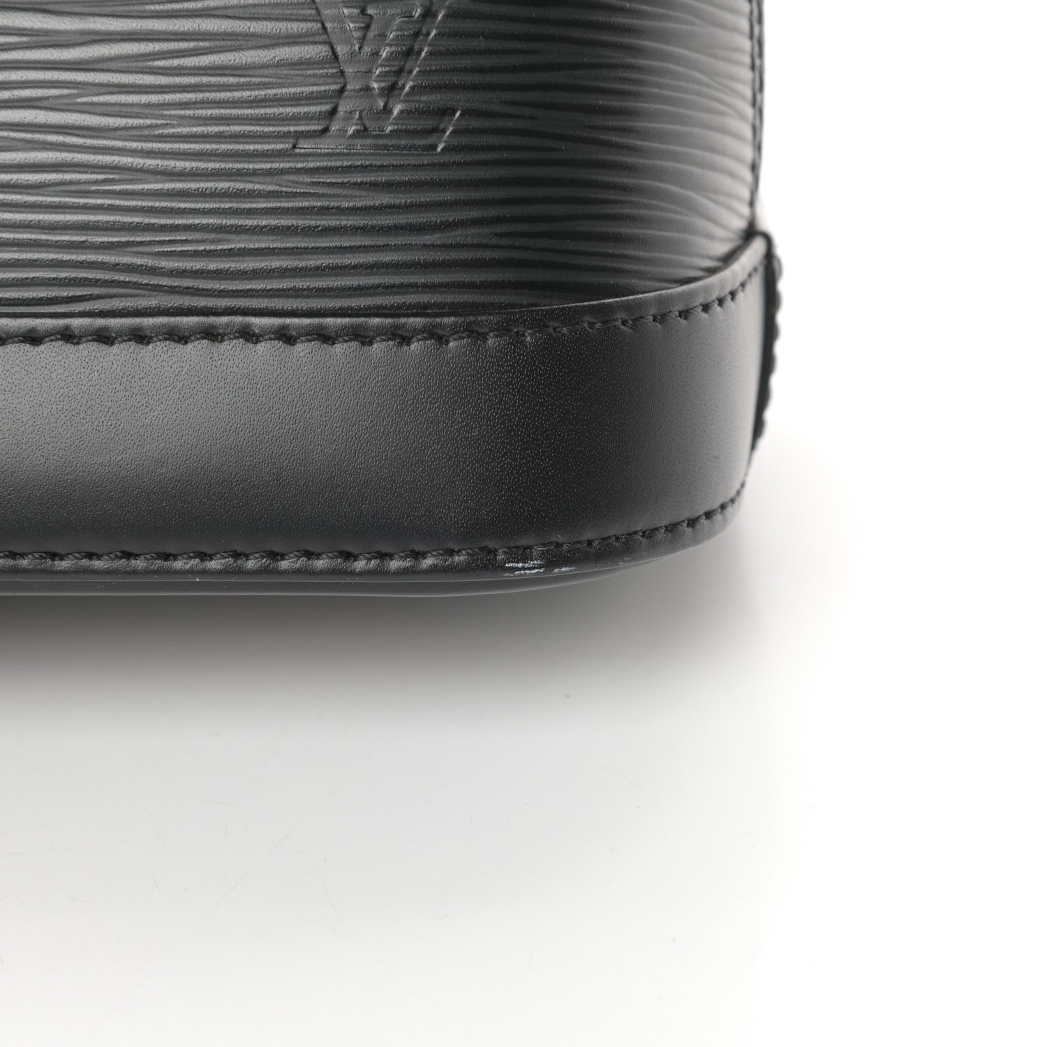 Louis Vuitton Epi Alma BB Black 13 of 14