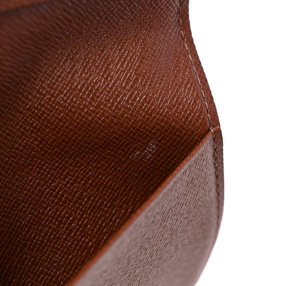 Louis Vuitton Monogram Passport Cover 6 of 7