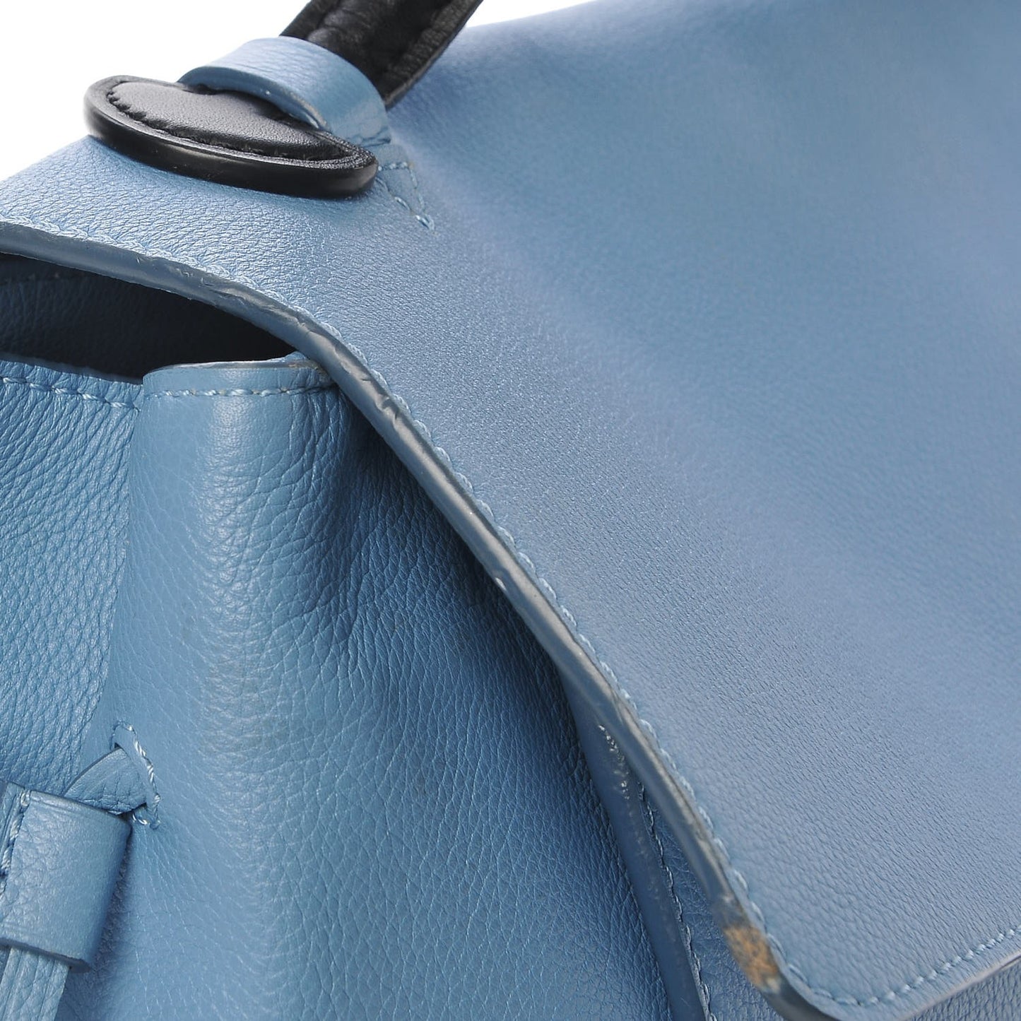 Calfskin Lockme MM Bleuet
