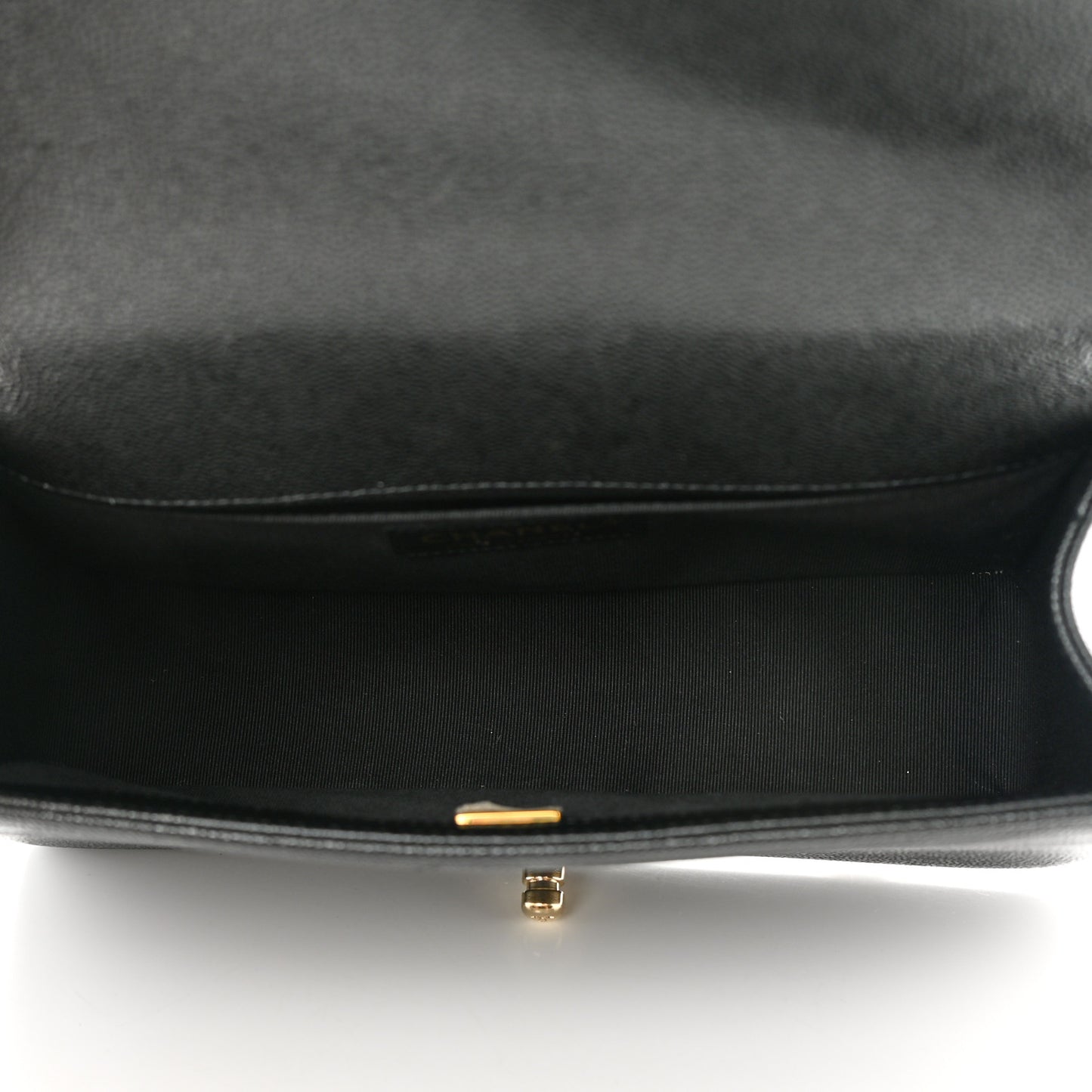 Caviar Chevron Quilted Medium Boy Flap Black