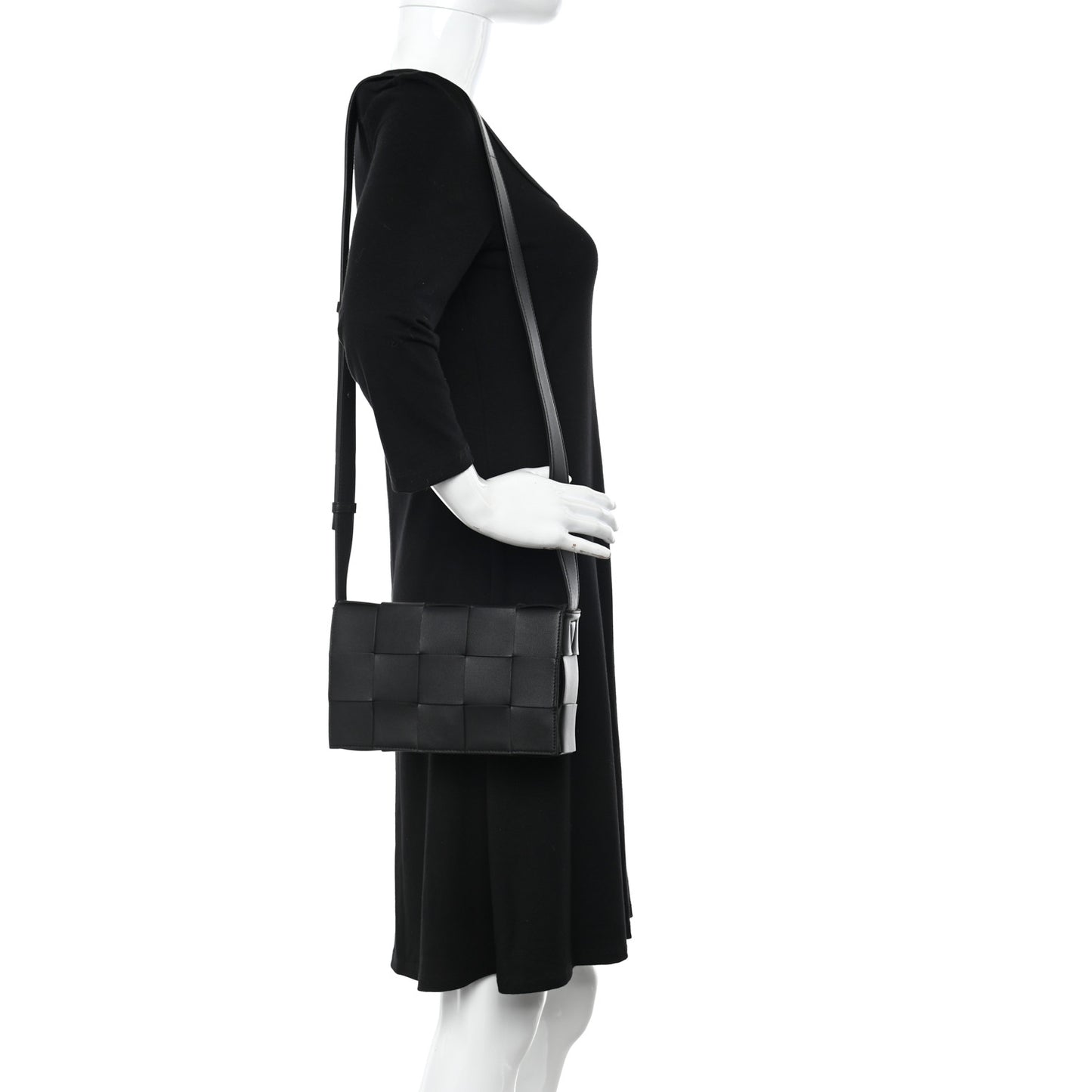 Lambskin Maxi Intreccio Small Cassette Crossbody Bag Black