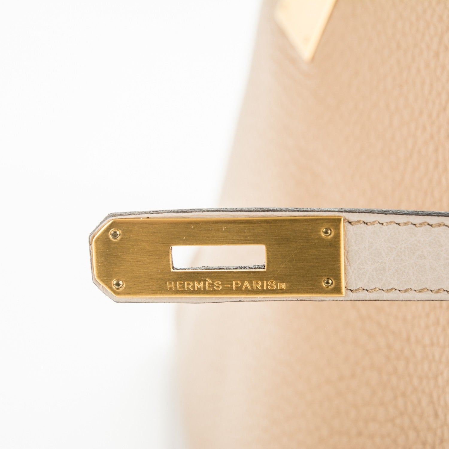 Hermes Taurillon Clemence Tri-Color Kelly Retourne 35 Tabac Camel Ebene Parchemin 6 of 26