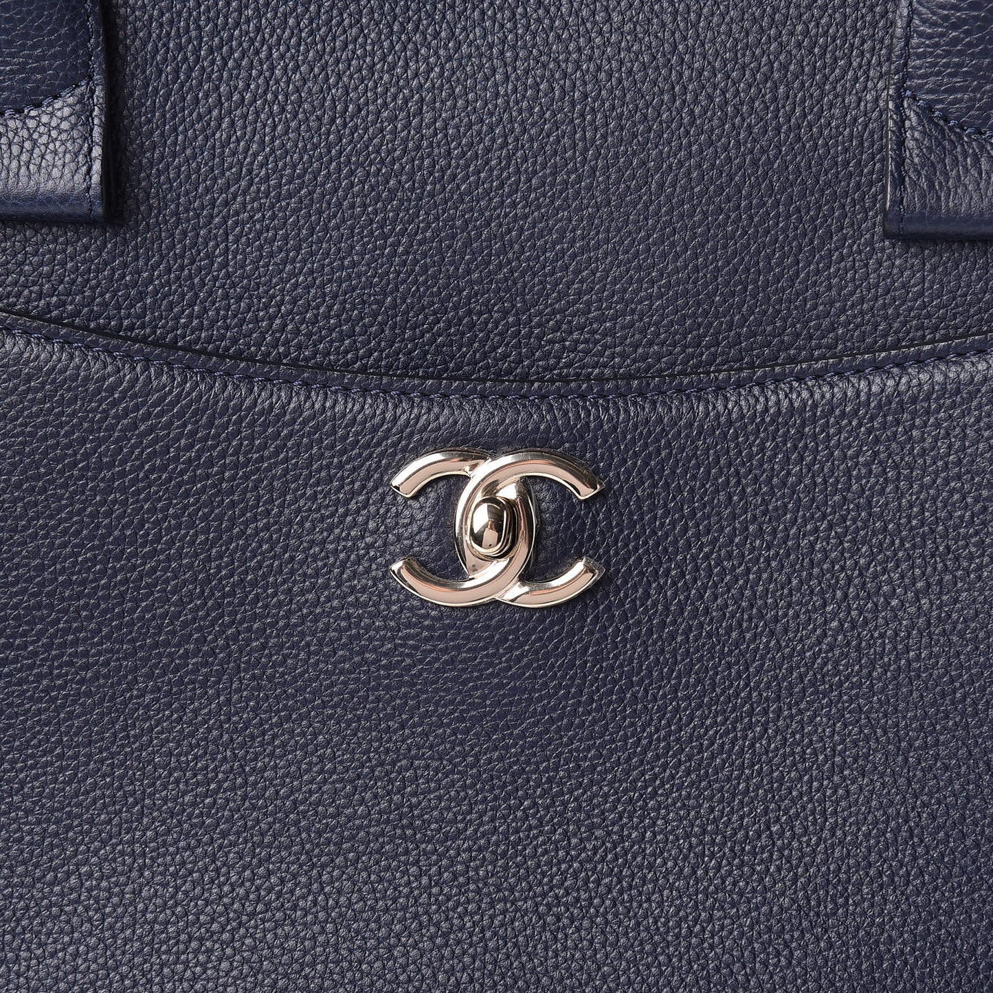 Grained Calfskin Medium Neo Executive Shopper Tote Navy