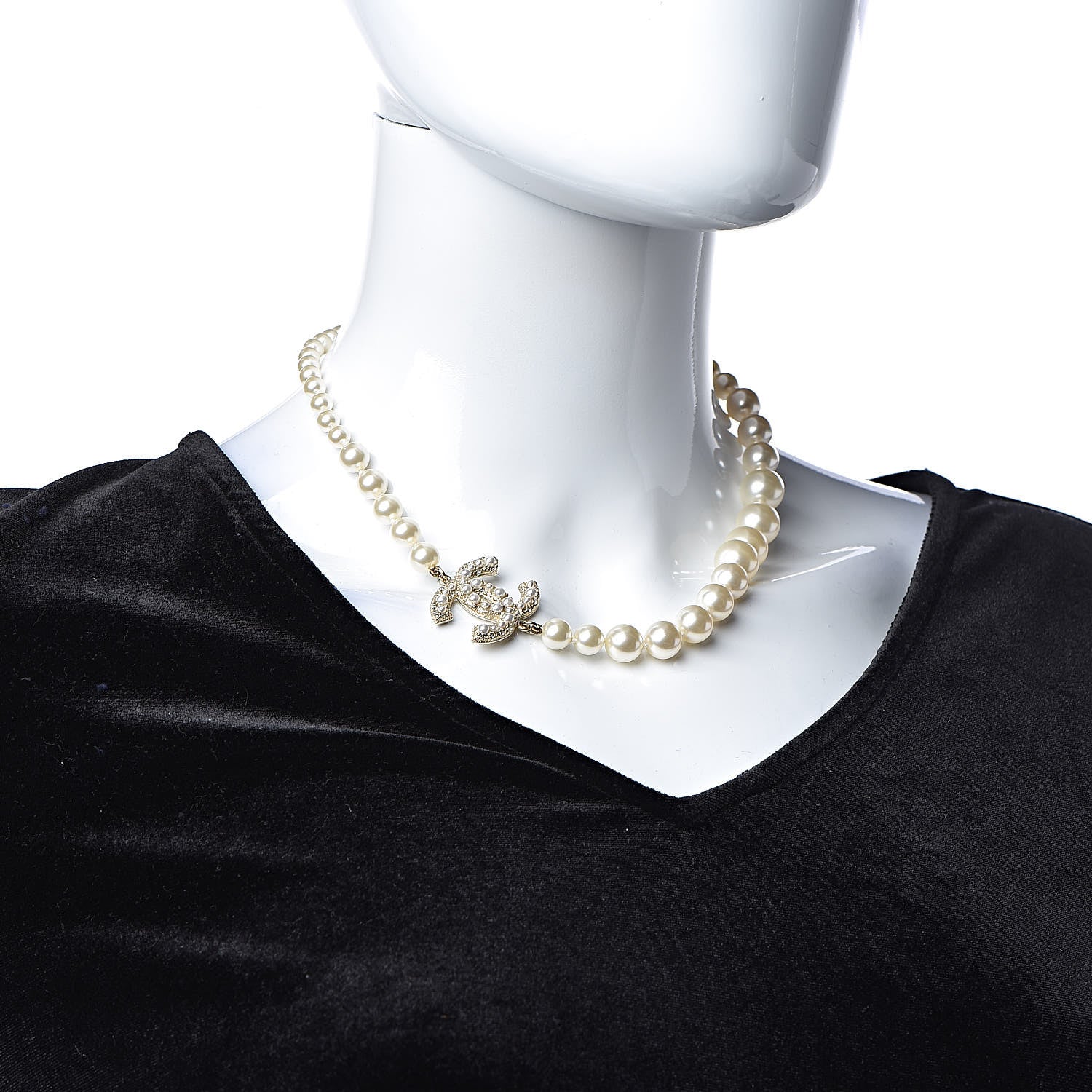 Chanel Pearl CC Short Necklace Gold 2 of 7