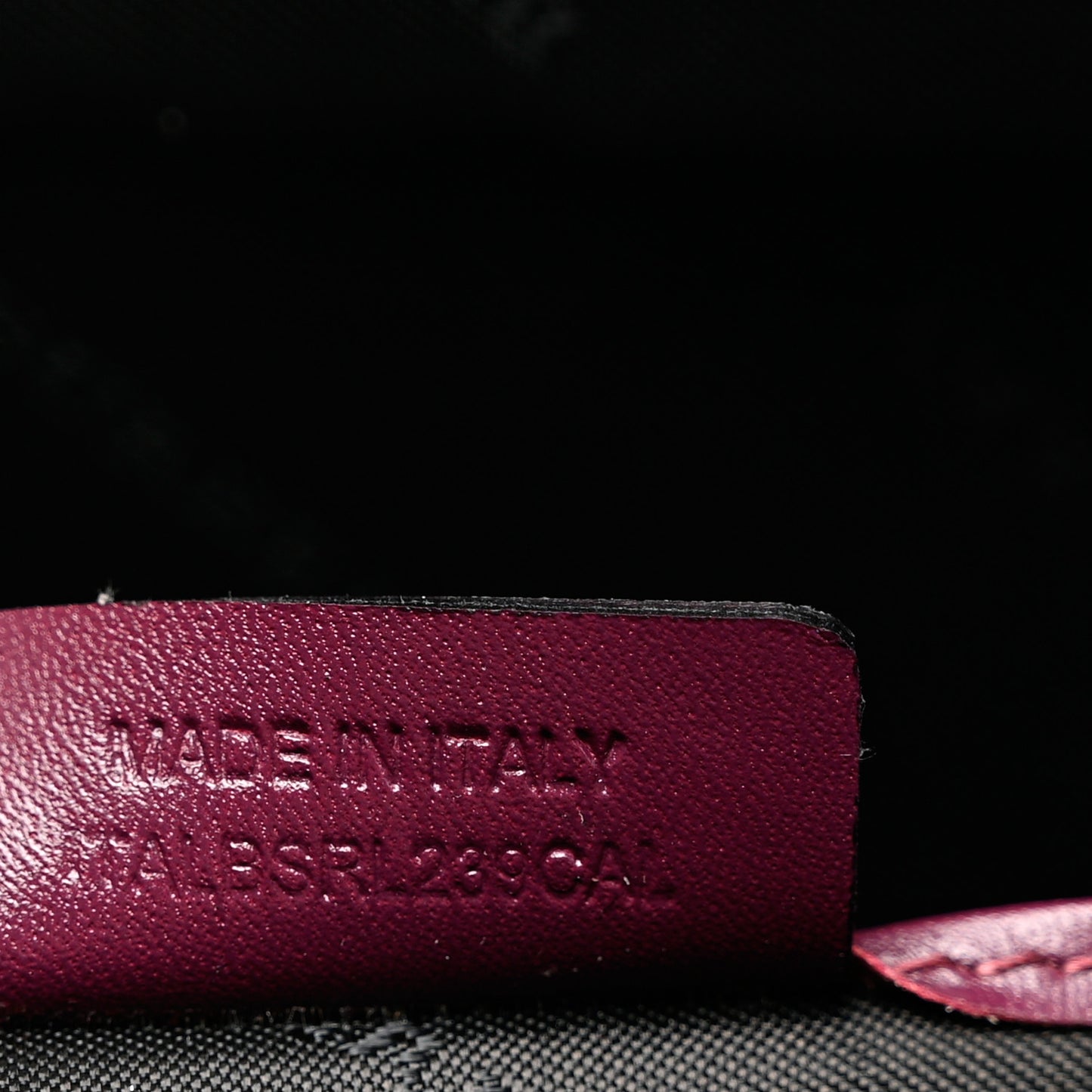 Heritage Grain Pouch Red
