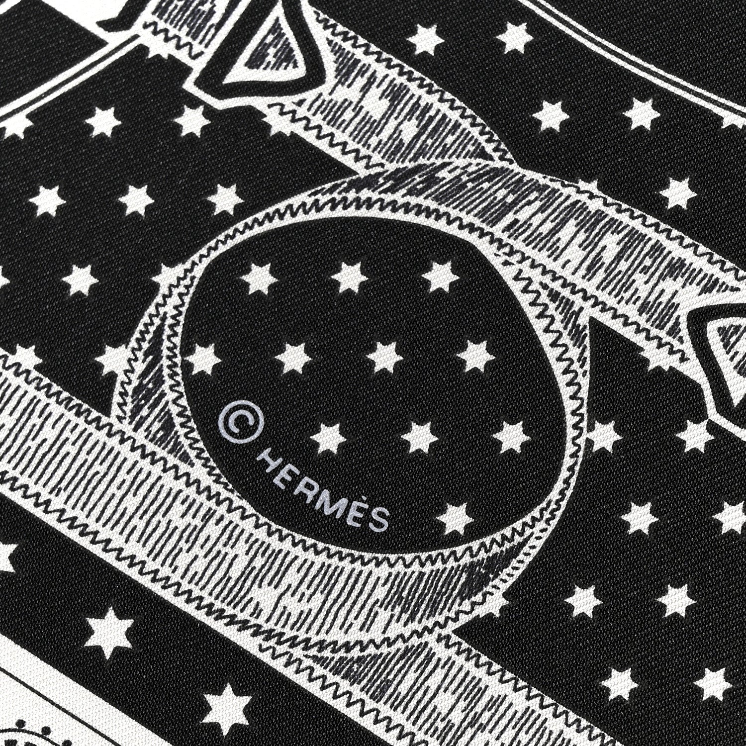 Hermes Silk Eperon D'Or Bandana Shawl 55 Black White 4 of 5