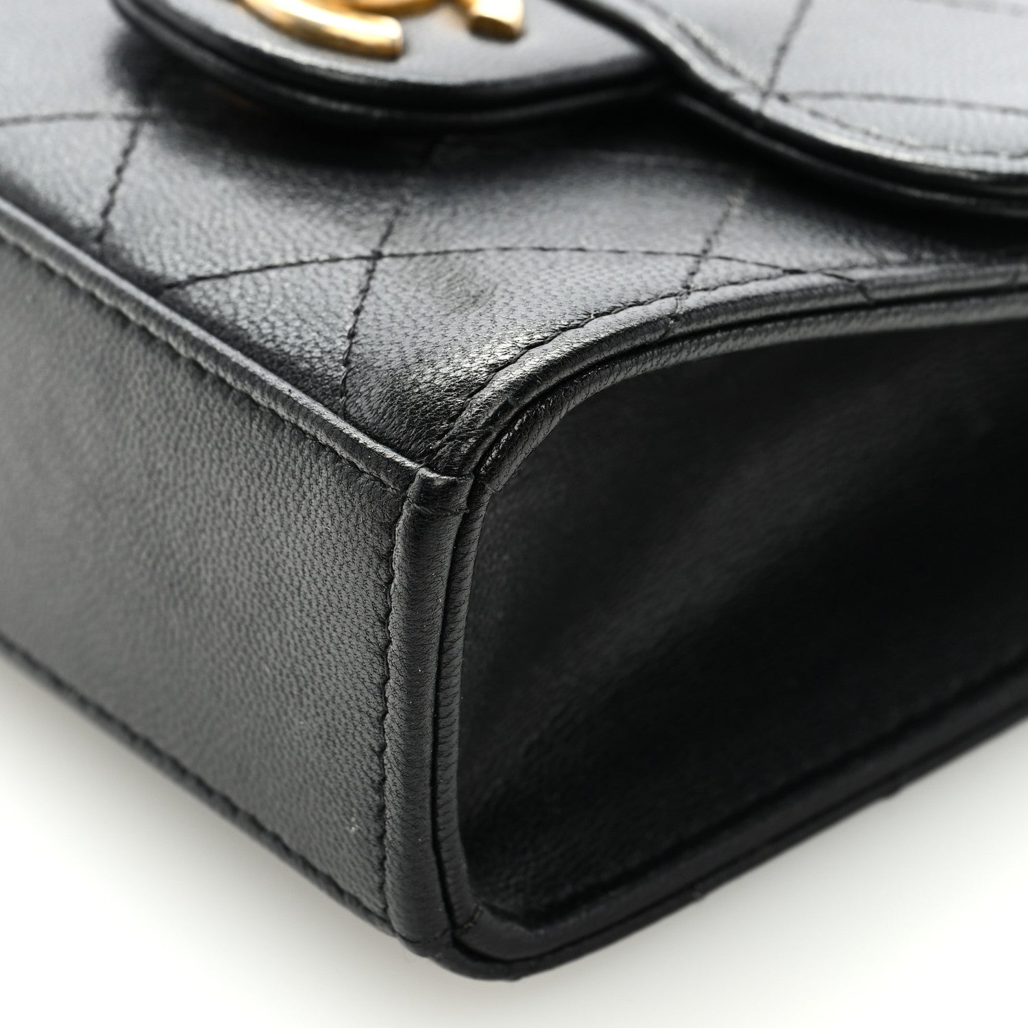 Chanel Goatskin Chic Pearls Clutch On Chain Black 9 of 9