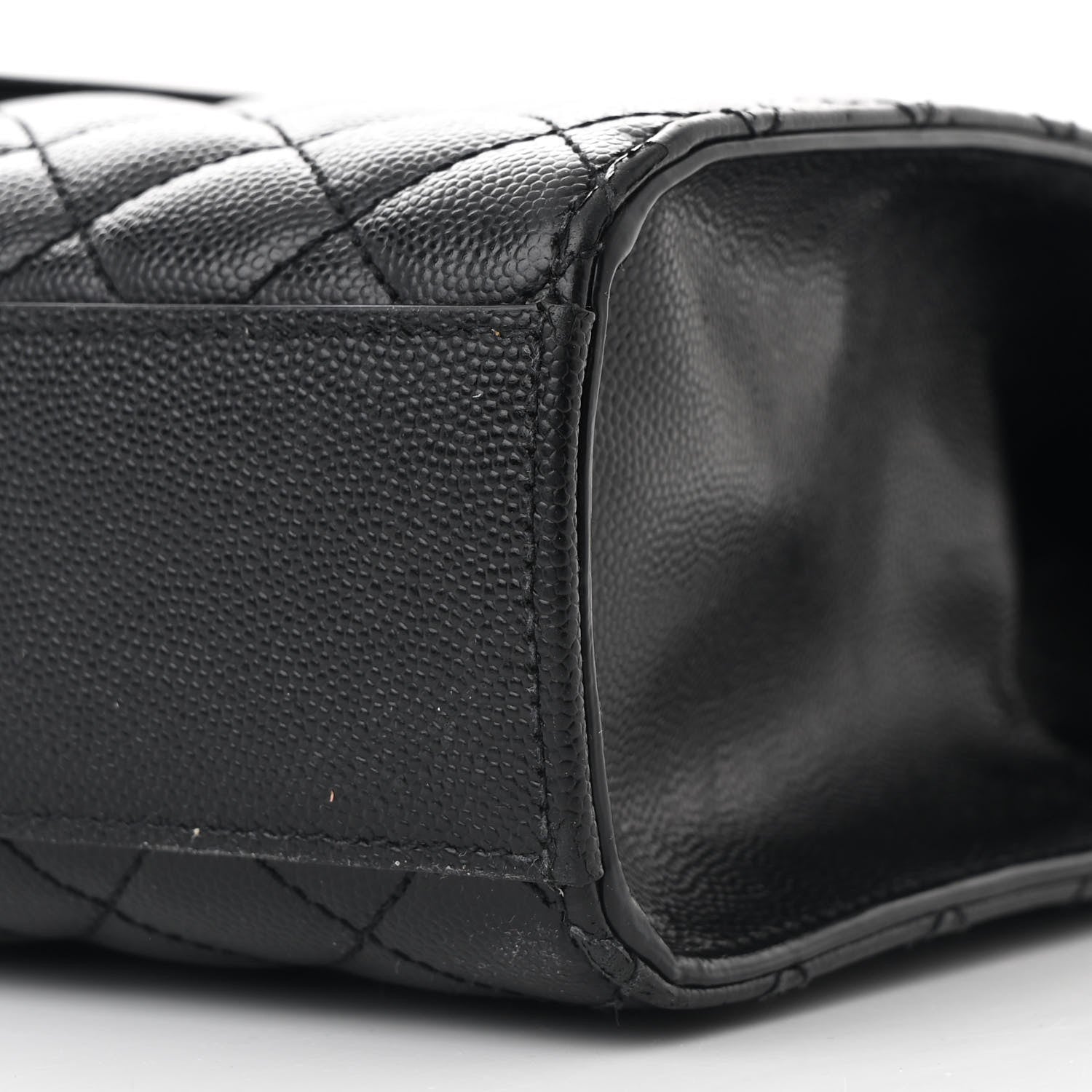 Saint Laurent Grain De Poudre Textured Mixed Matelasse Large Triquilt Monogram Monochrome Satchel Black 10 of 11