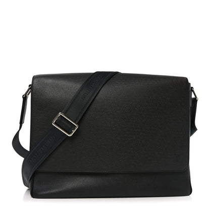 Louis Vuitton Taiga Roman MM Messenger Black 1 of 9