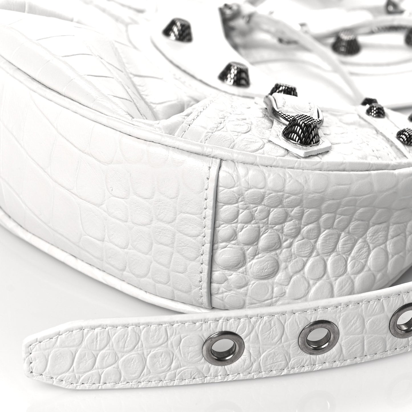 Extra Supple Calfskin Crocodile Embossed Le Cagole Shoulder Bag XS White