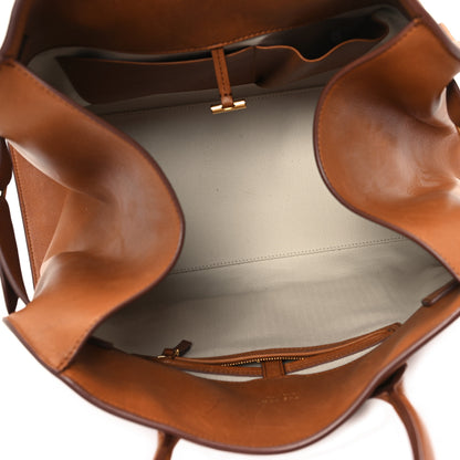 The Row Polished Saddle Calfskin Soft Margaux 15 Cuir 8 of 10