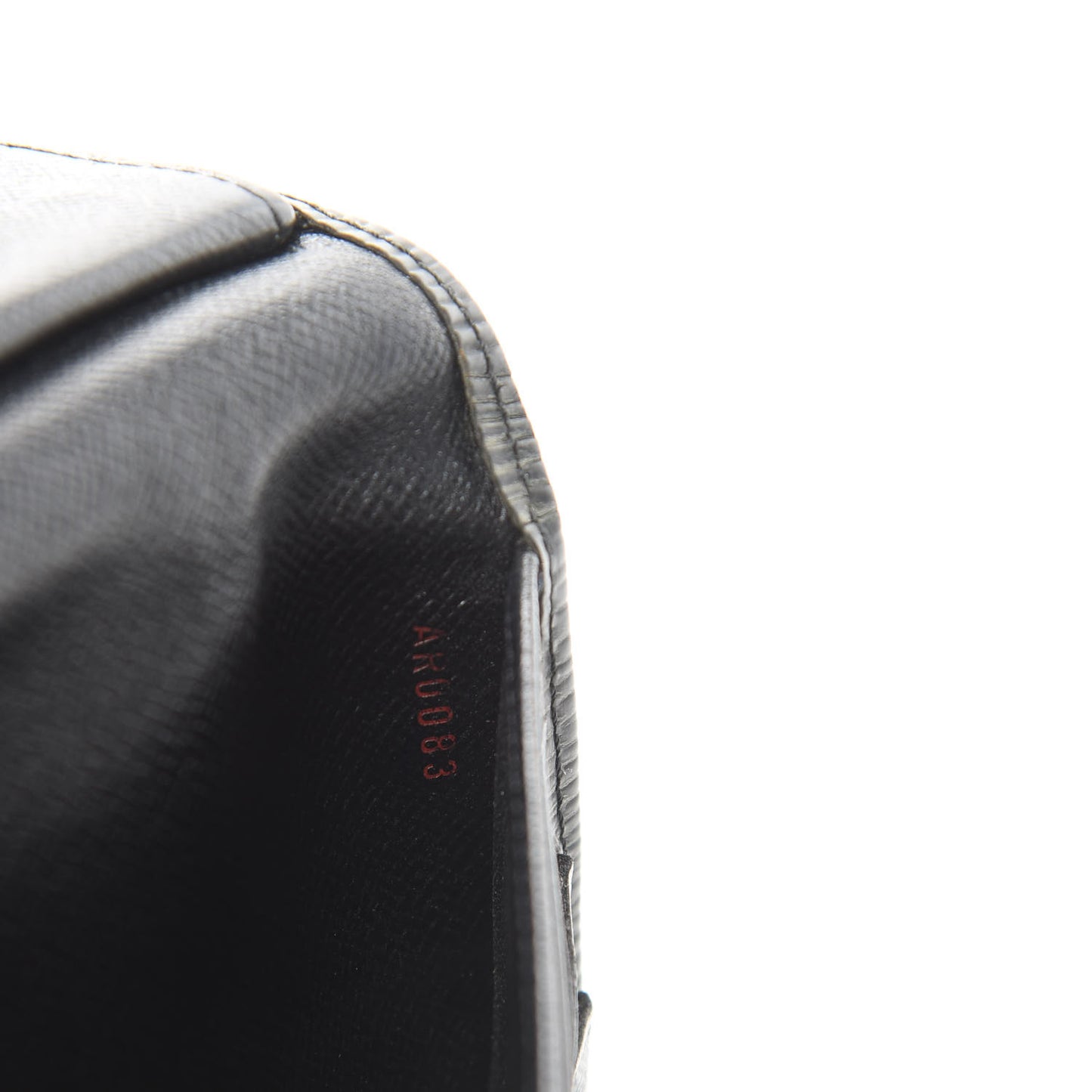 Epi Porte Tresor International Wallet Black