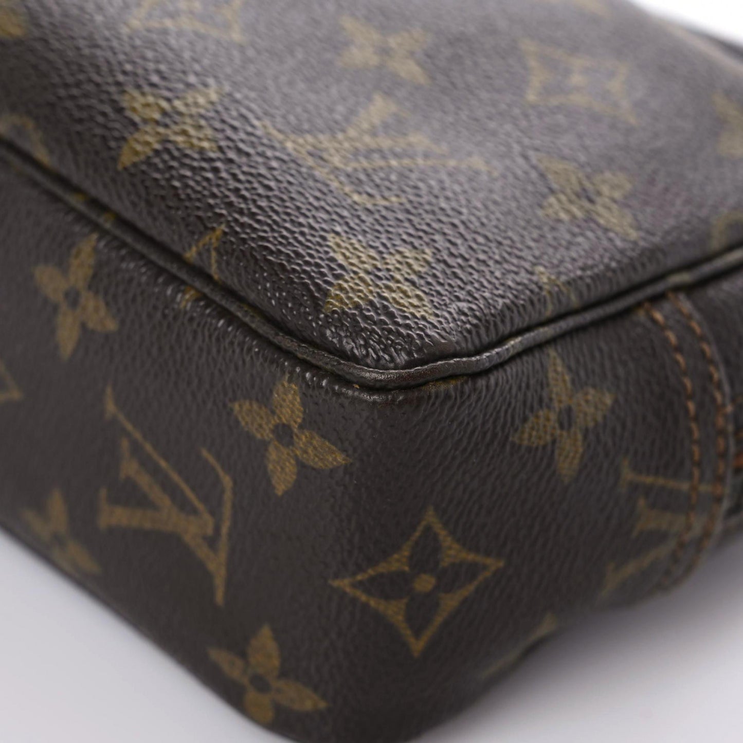 Monogram Trousse Toilette 23