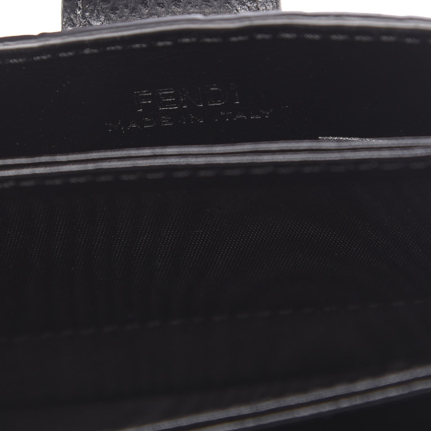 Vitello Cruise F is Fendi Bi-Color FF 1974 Embossed Gusseted Card Holder Maya Black