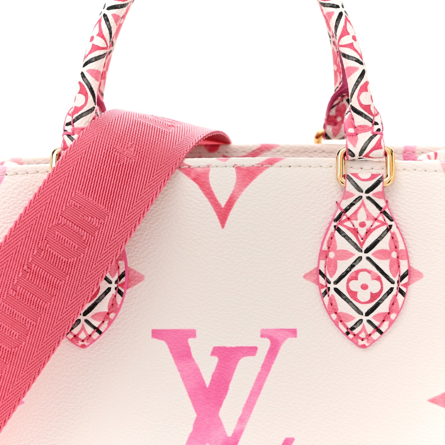 Louis Vuitton Monogram Giant By The Pool 2.0 Onthego PM Pink 7 of 10