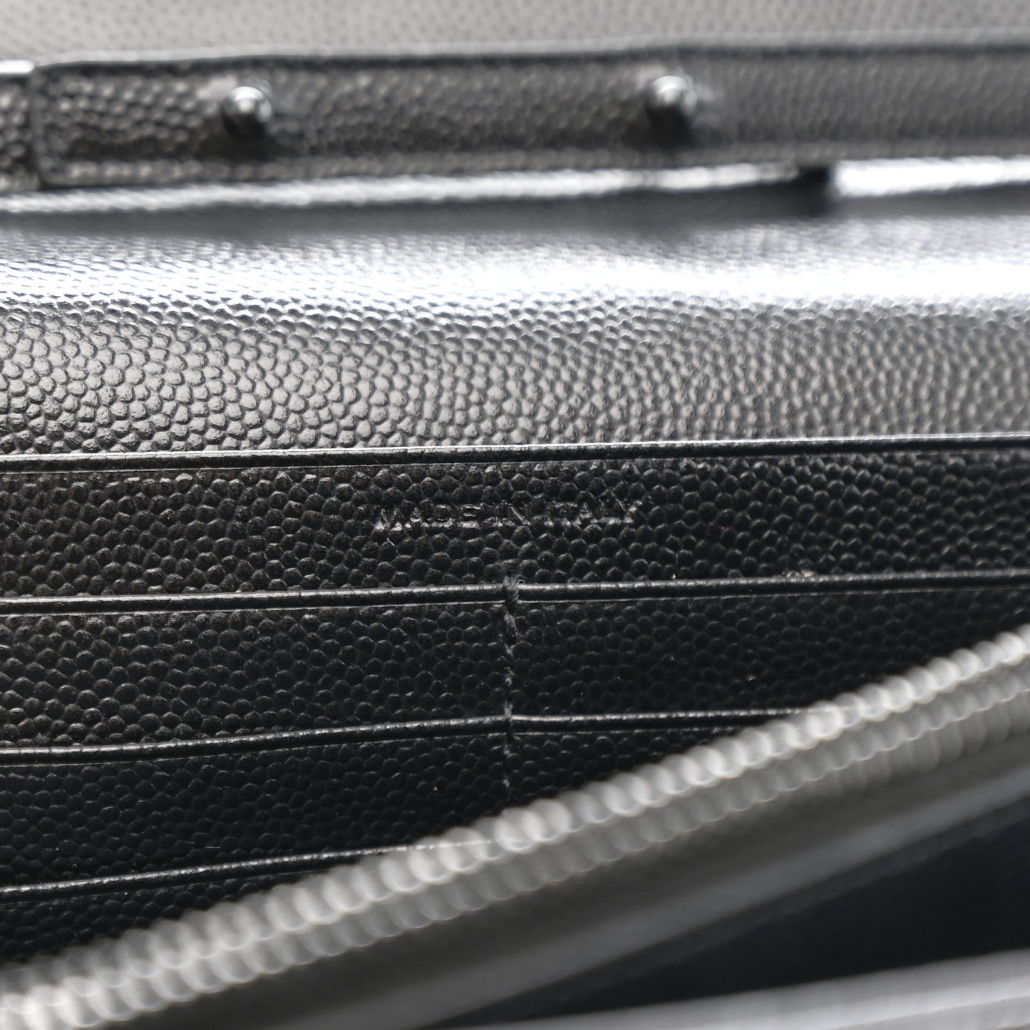 Grain De Poudre Matelasse Chevron Monogram Monochrome Chain Wallet Black