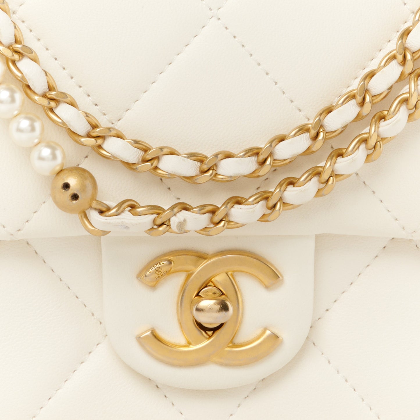 Shiny Lambskin Quilted Pearl Twist Mini Square Flap White