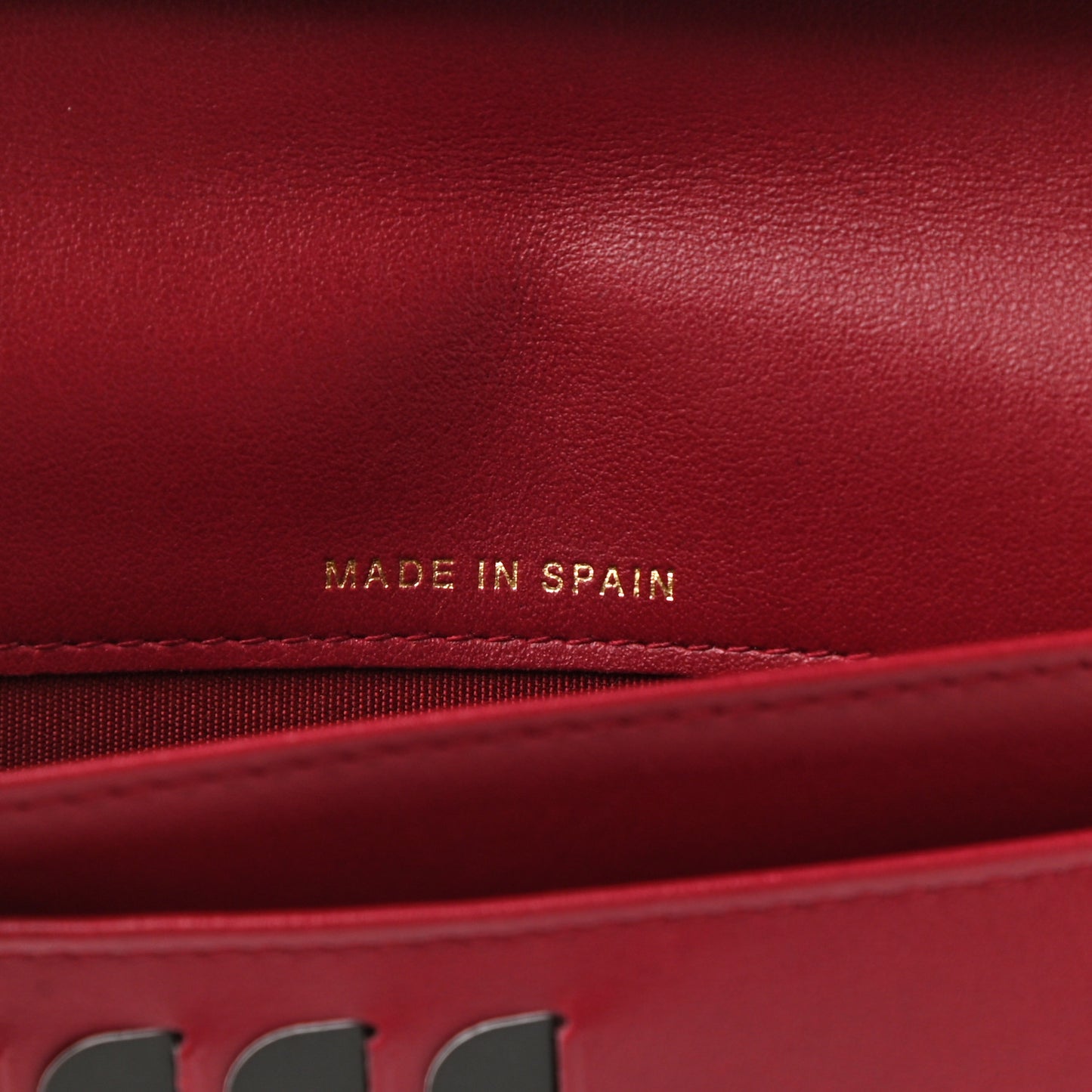 Caviar Quilted Boy Yen Wallet Burgundy
