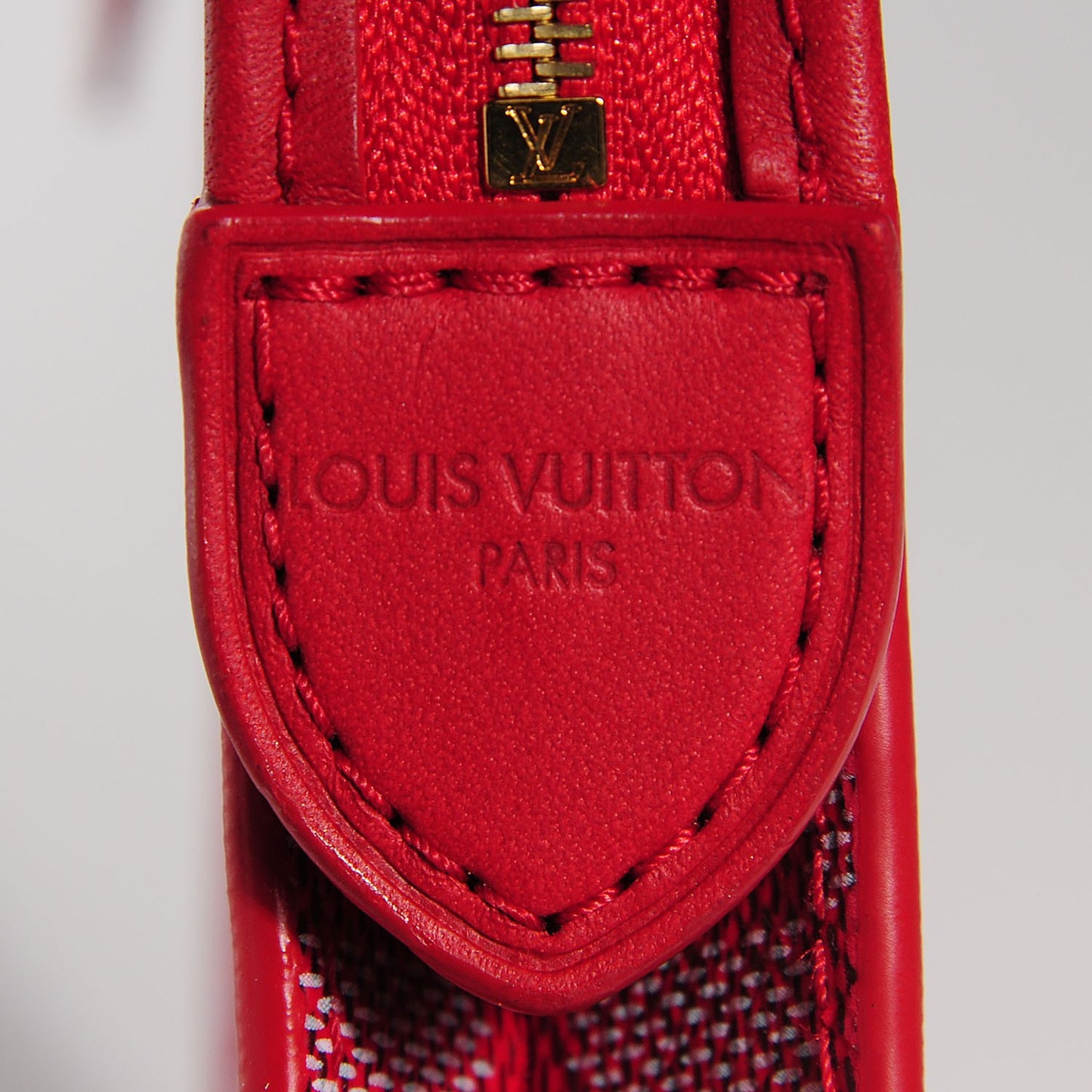 Damier Couleurs Element Clutch Carmine