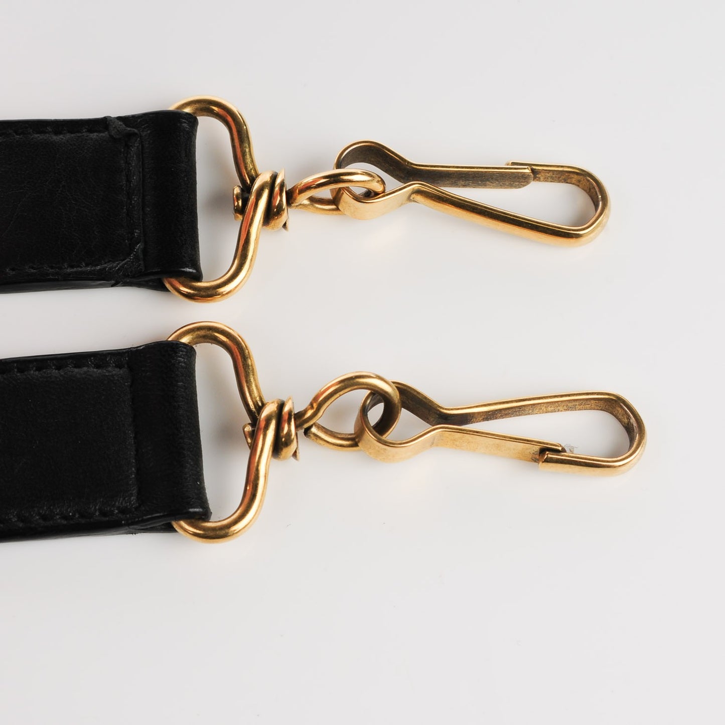Agneau Laser Cut Cross Classic Gold Hardware City Black