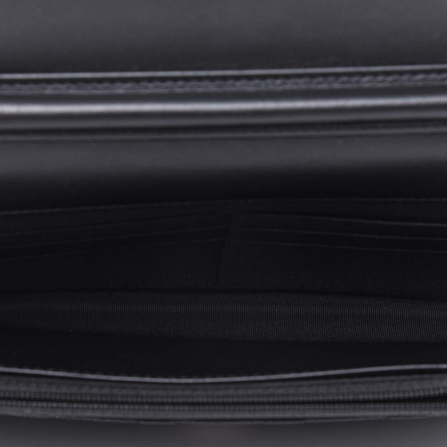 Caviar Quilted CC Filigree Wallet On Chain WOC Black