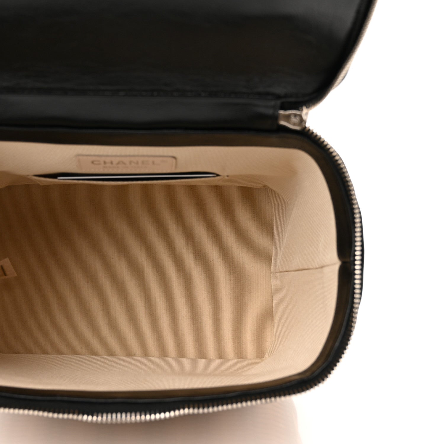 Chanel Glazed Calfskin Raffia Vanity Case Bag Black Beige 5 of 12