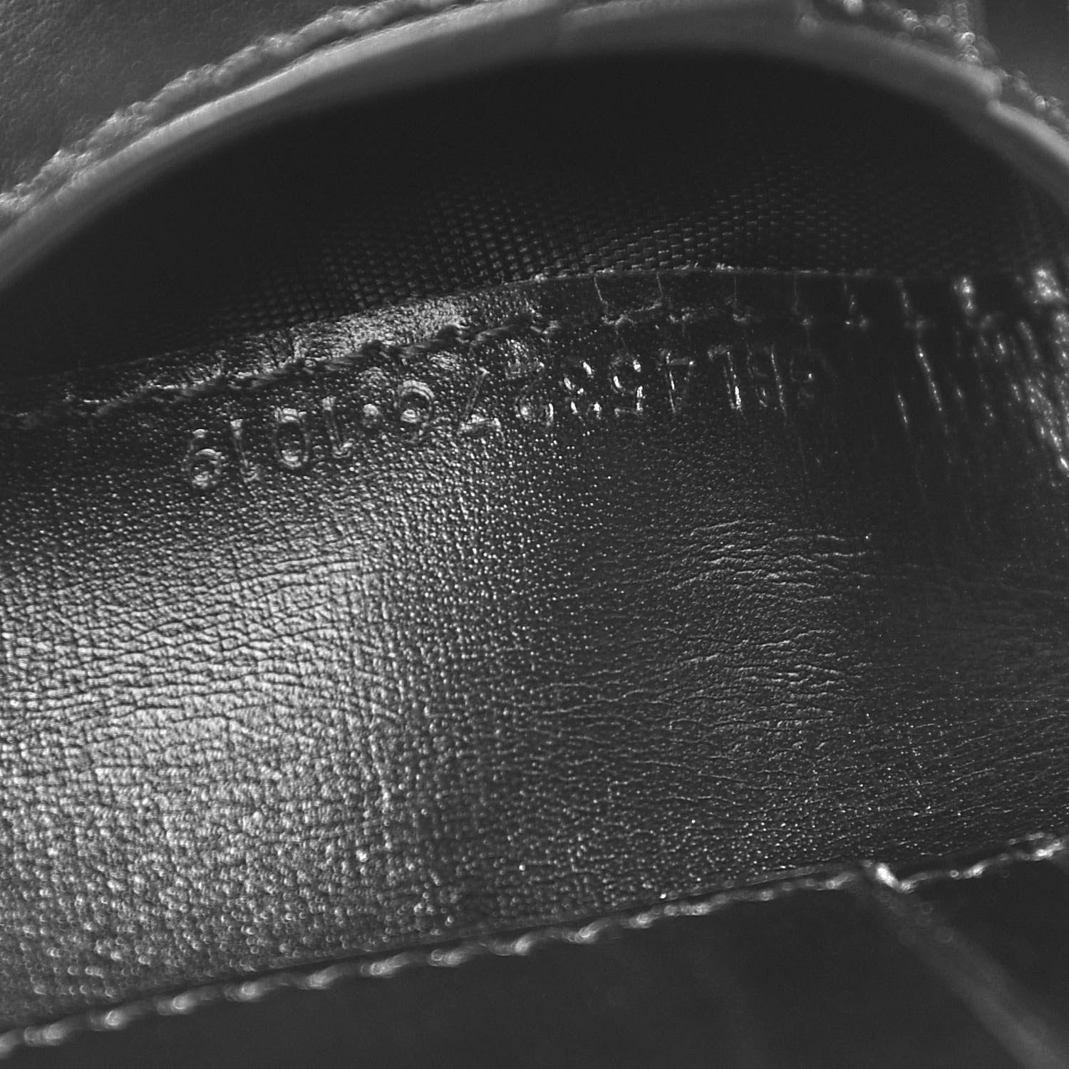 Saint Laurent Smooth Calfskin Monogram East West Wallet Black 7 of 7
