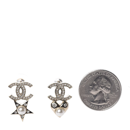 Chanel Crystal Pearl Charming Winter CC Star Heart Earrings Gold 2 of 7