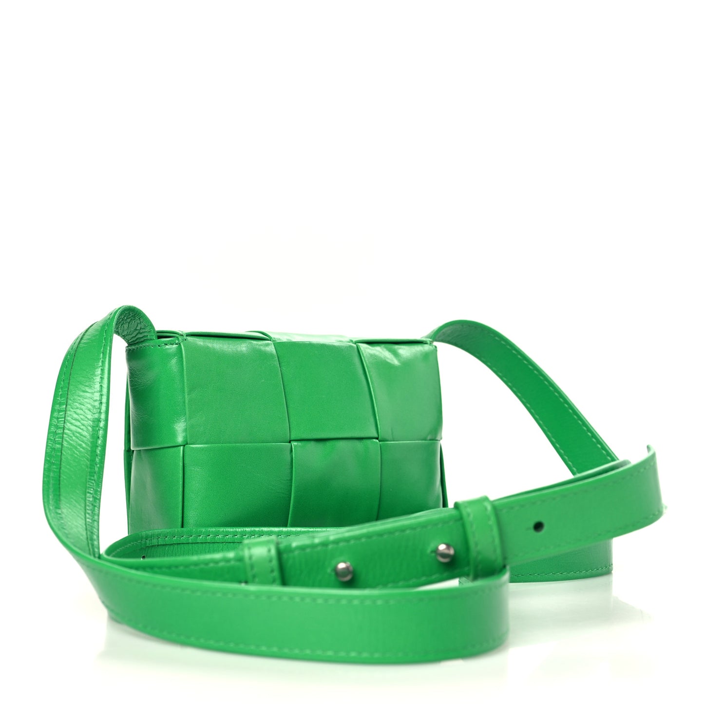 Paper Calfskin Maxi Intreccio Extra Mini Cassette Crossbody Bag Parakeet