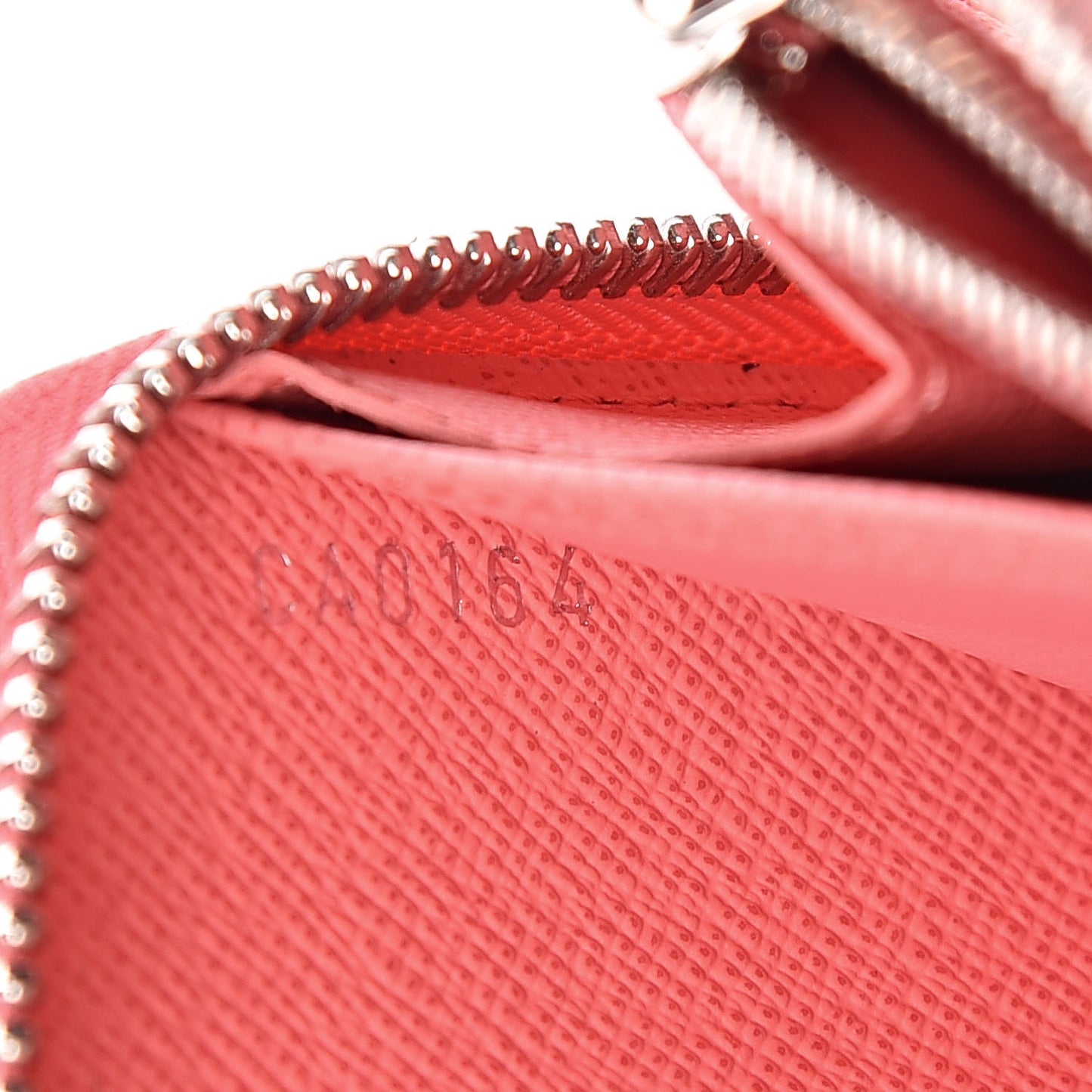 Epi Zippy Wallet Corail