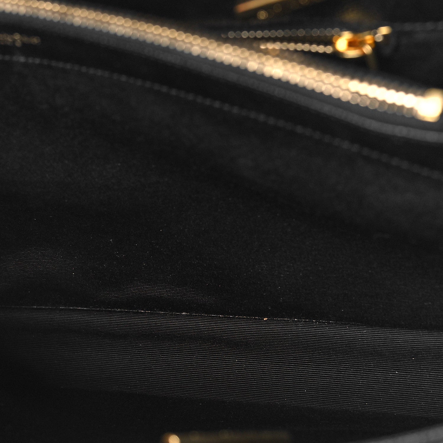 Saint Laurent Grain De Poudre Matelasse Chevron Monogram Shopping Bag Black 11 of 12