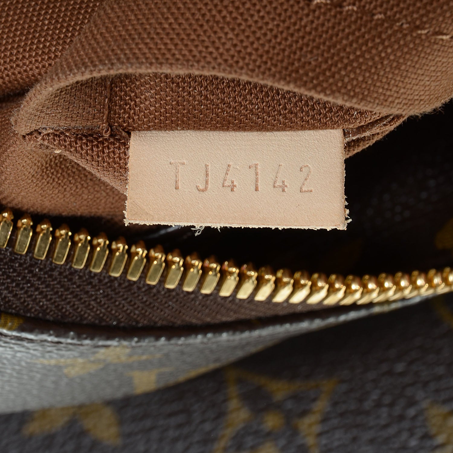 Louis Vuitton Monogram Sully MM 7 of 7