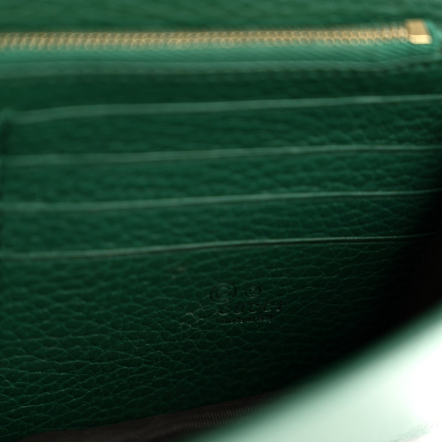 Gucci Dollar Calfskin Interlocking G Chain Wallet Emerald 6 of 17