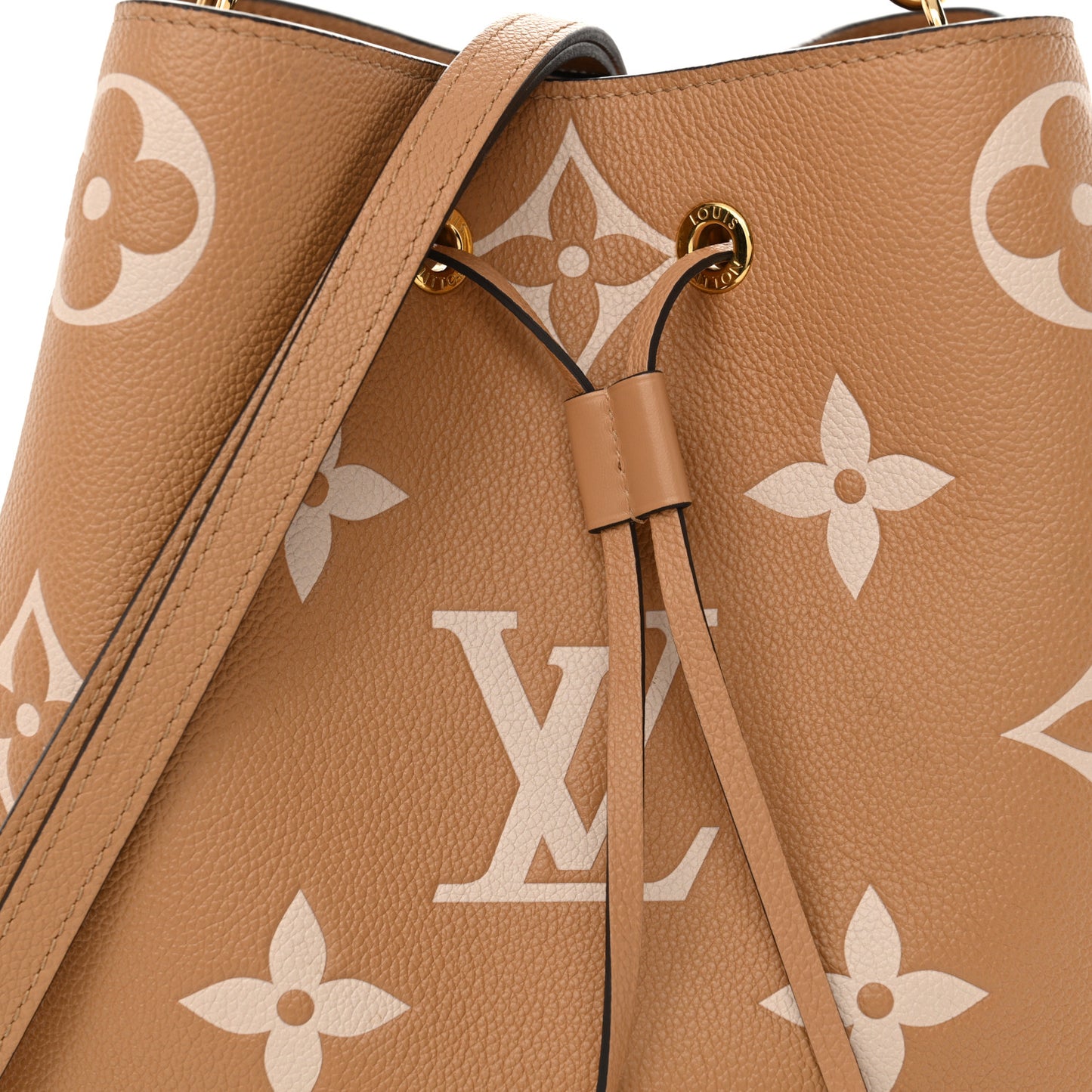 Empreinte Monogram Giant Neonoe MM Arizona Beige