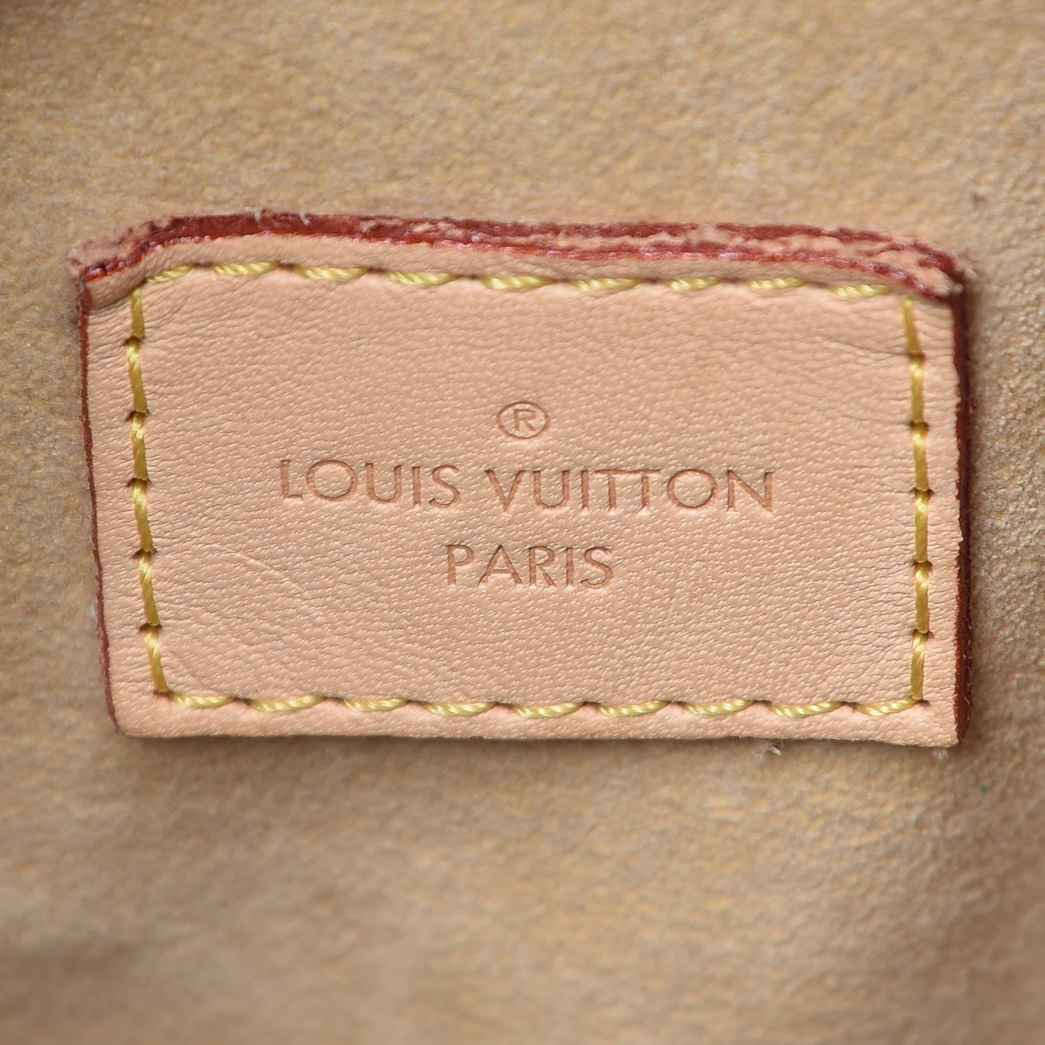Louis Vuitton Monogram Artsy MM 6 of 9