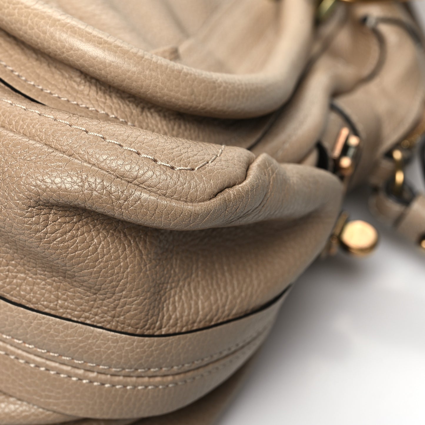 Calfskin Medium Paraty Dove