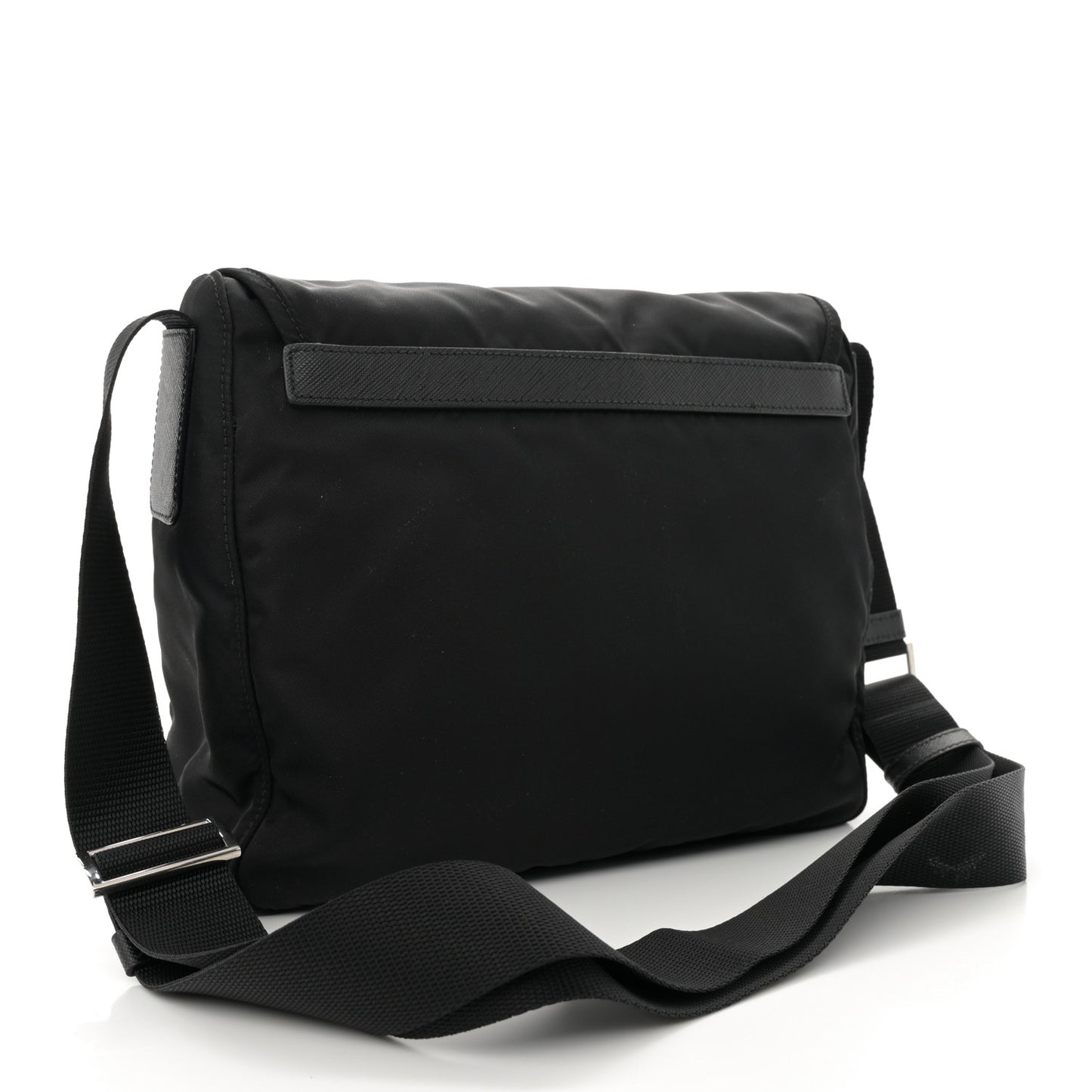 Nylon Vela Messenger Black