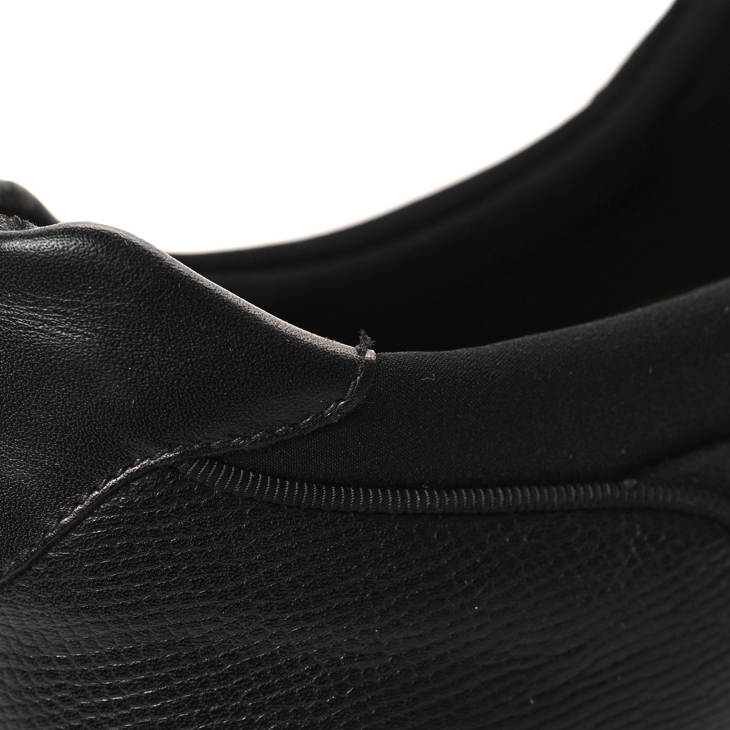 Christian Louboutin Smooth Textured Calfskin Mika Sky Mens Flats 40.5 Black 9 of 9