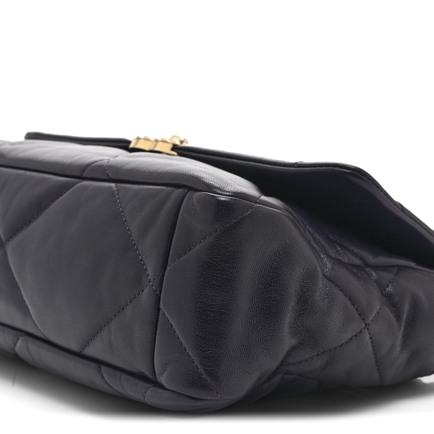 Goatskin Quilted Large Chanel 19 Flap Puple