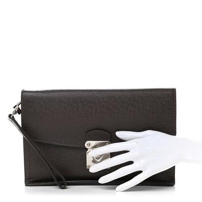 Louis Vuitton Taiga Pochette Belaia Grizzli 2 of 10