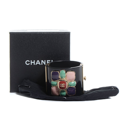 Chanel Resin CC Cabochon Cuff Black 7 of 7