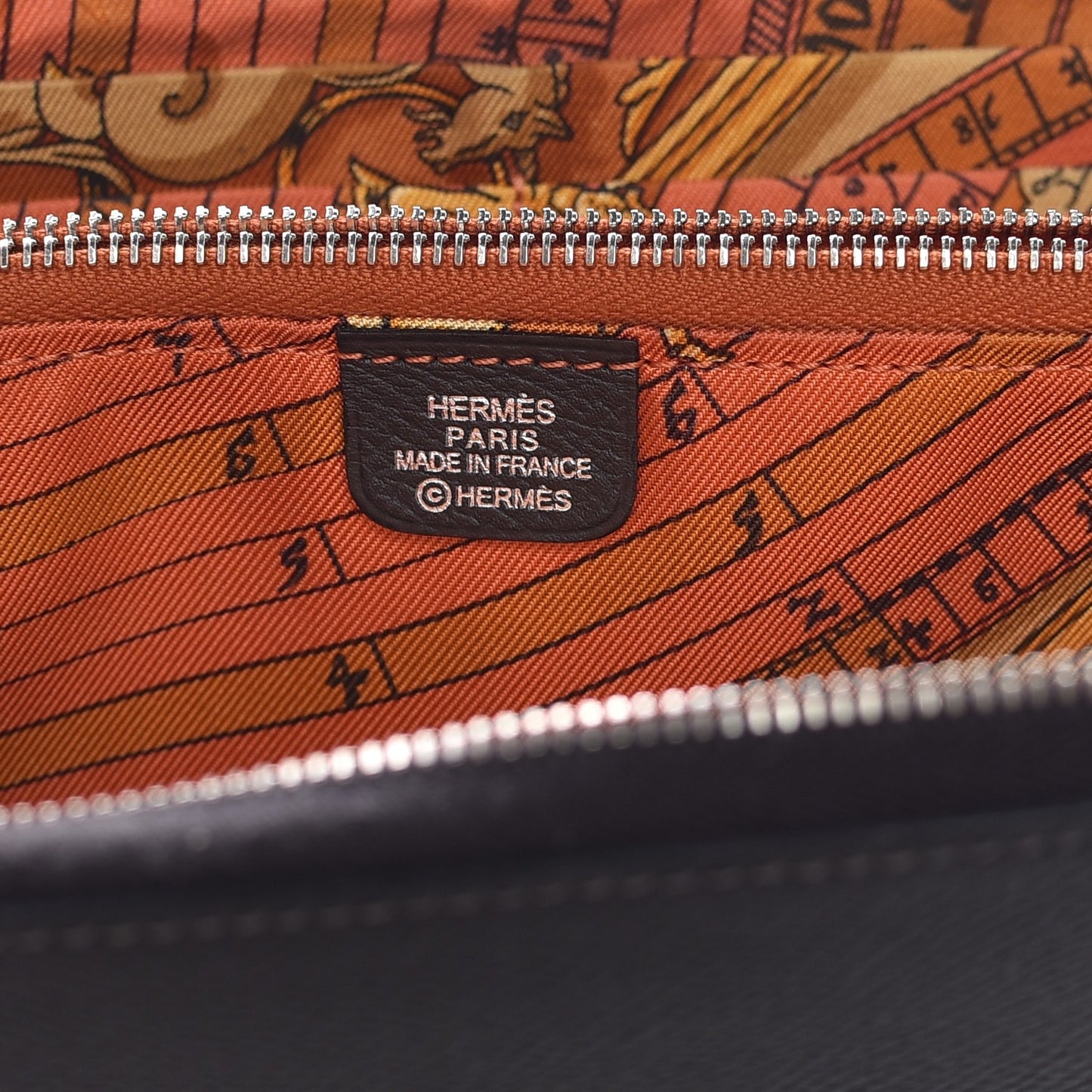 Epsom Silk'In Wallet Graphite Potiron