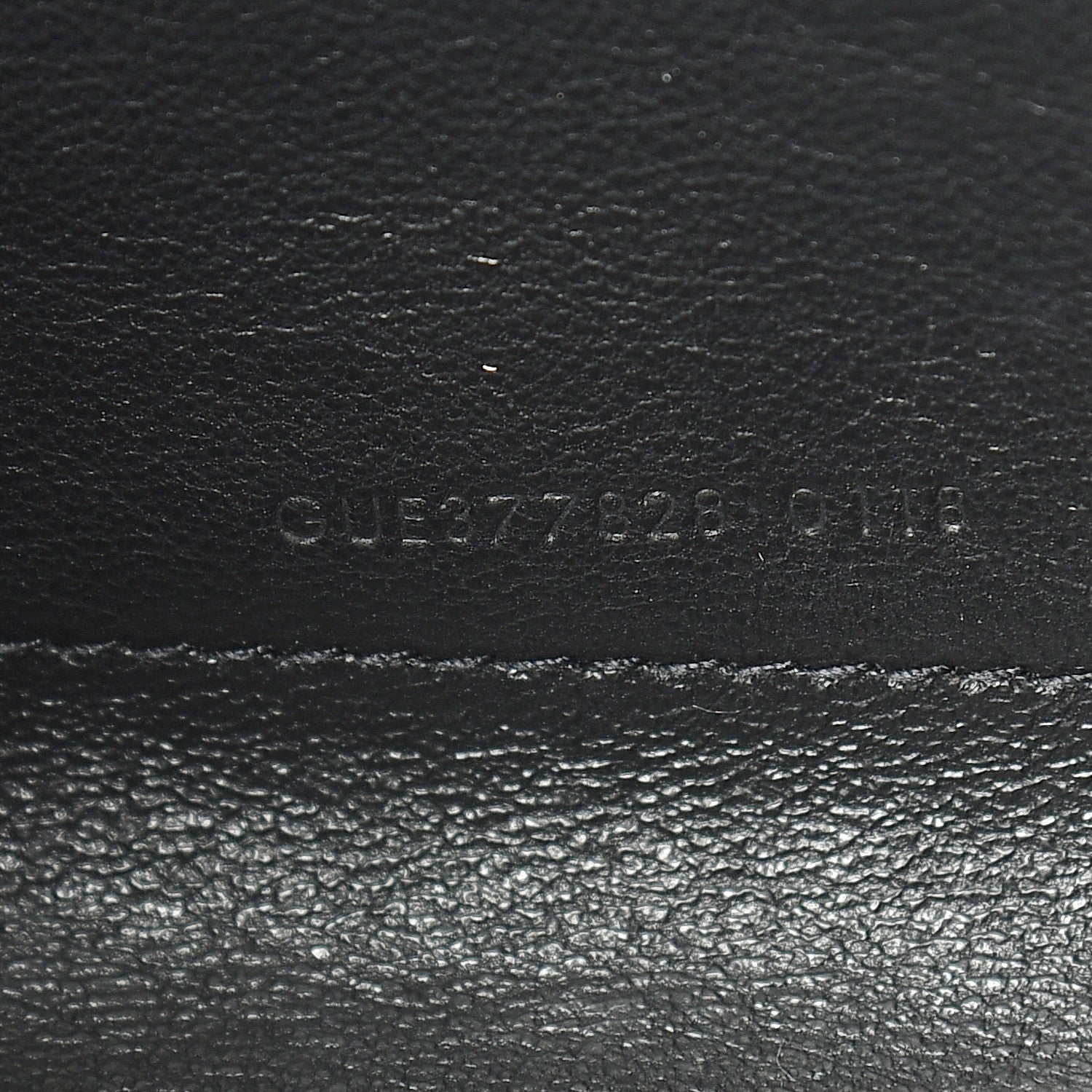 Saint Laurent Grain De Poudre Matelasse Chevron Monogram Chain Wallet Black 6 of 10