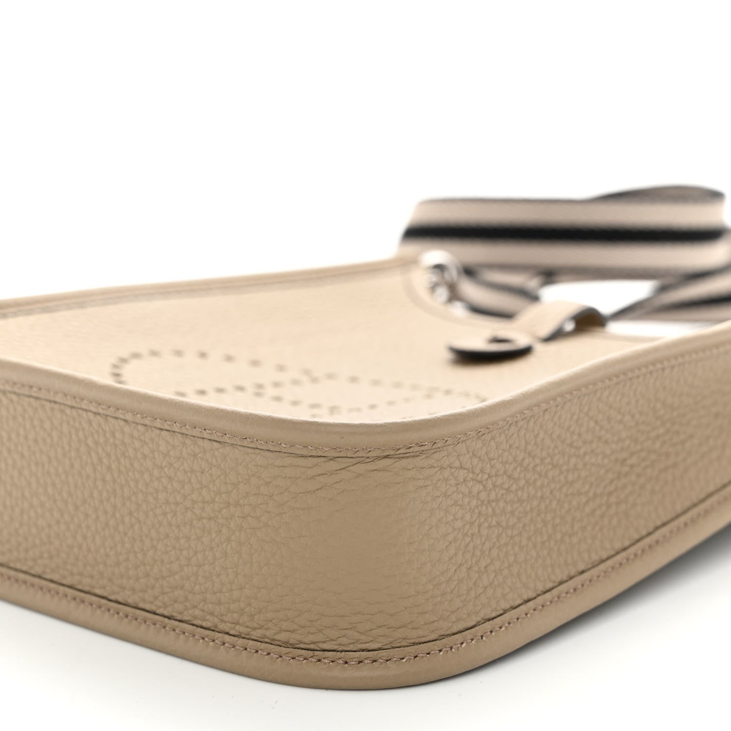 Hermes Taurillon Clemence Sangle Evelyne TPM Beige Marfa 1349367