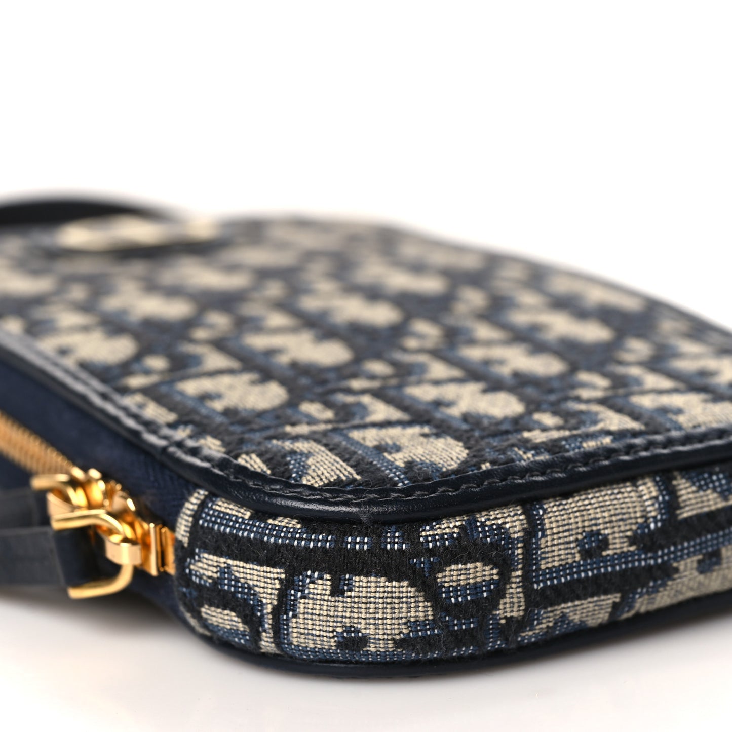 Oblique 30 Montaigne Phone Holder Blue