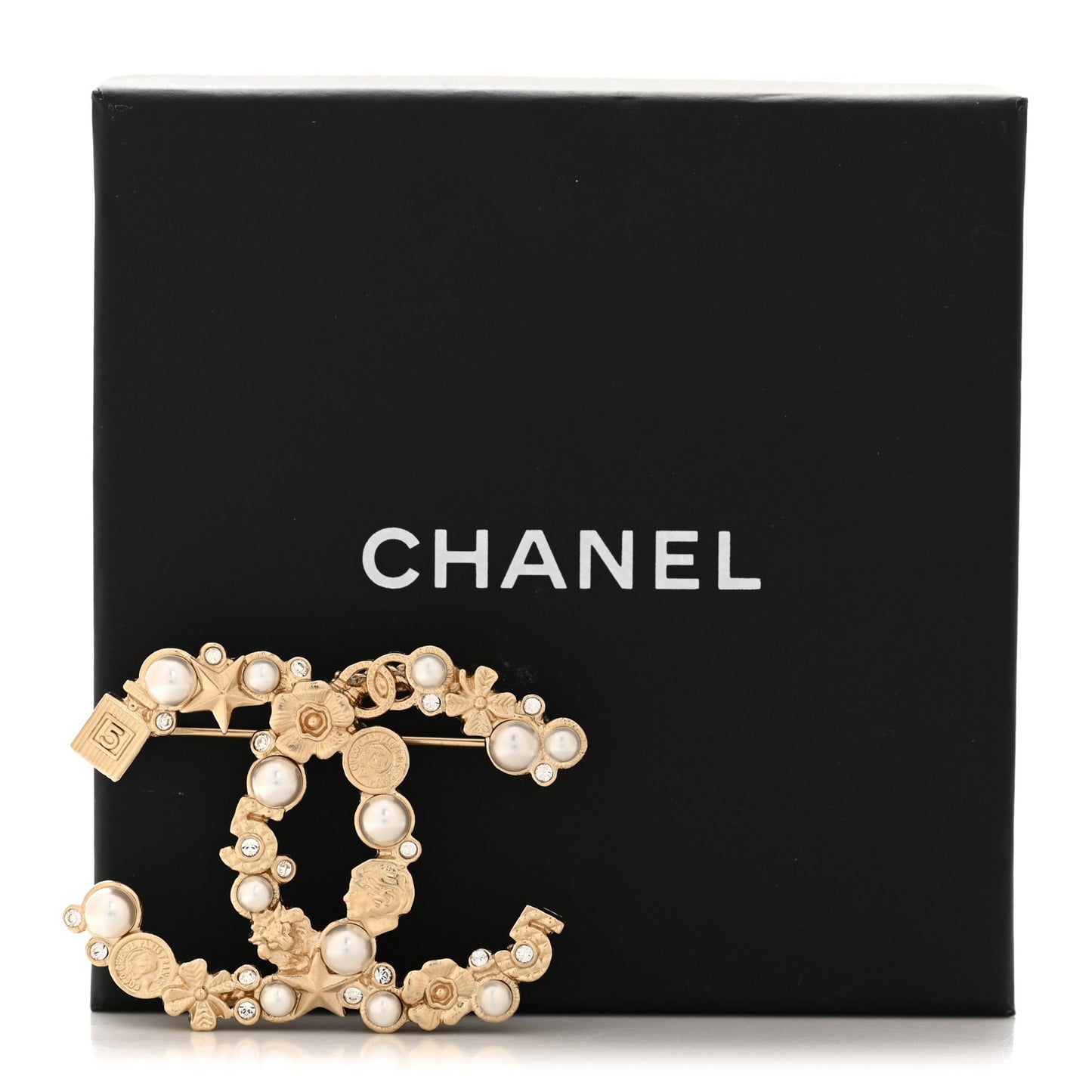 Crystal Pearl CC Charms Brooch Gold