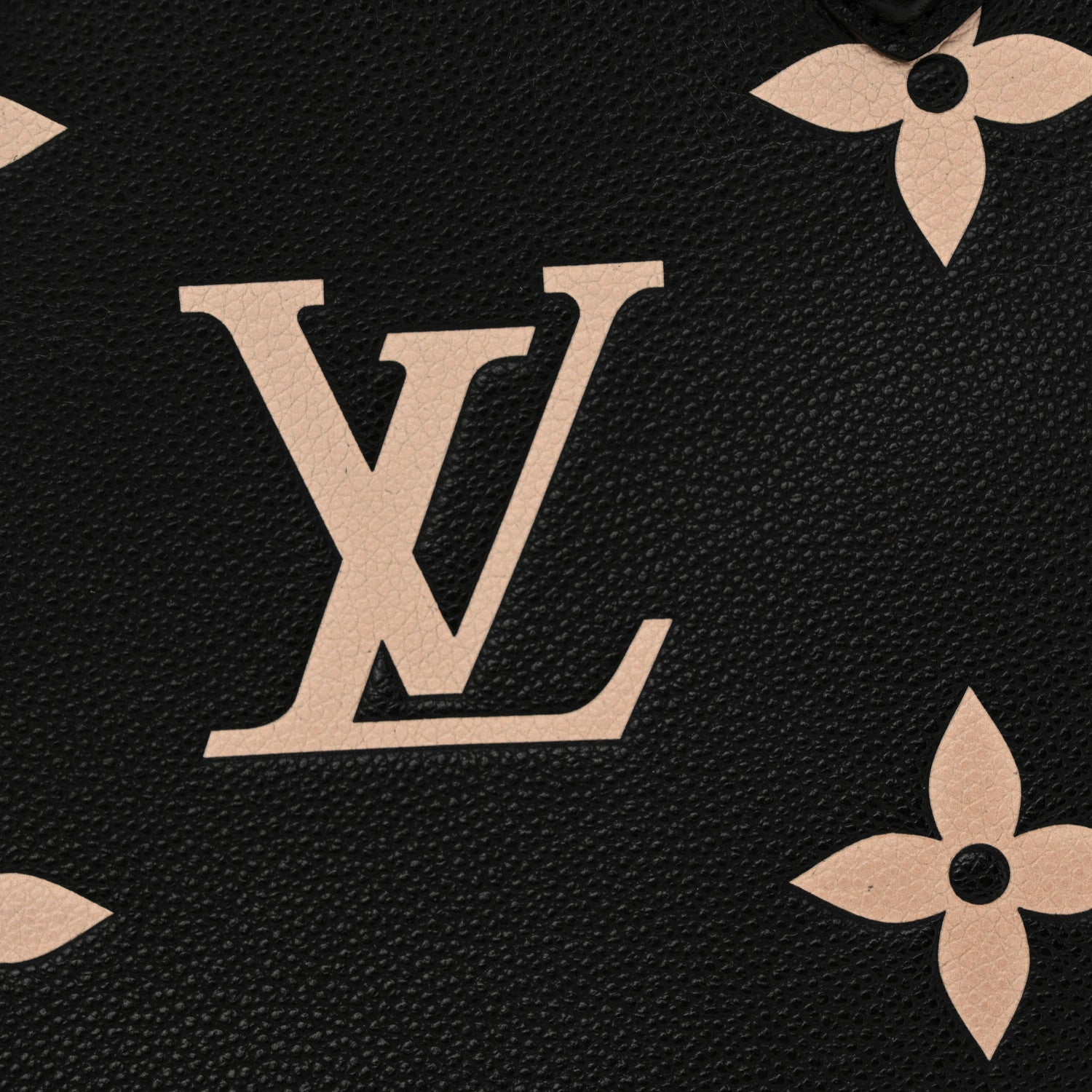Louis Vuitton Empreinte Monogram Giant Onthego MM Black Beige 14 of 15