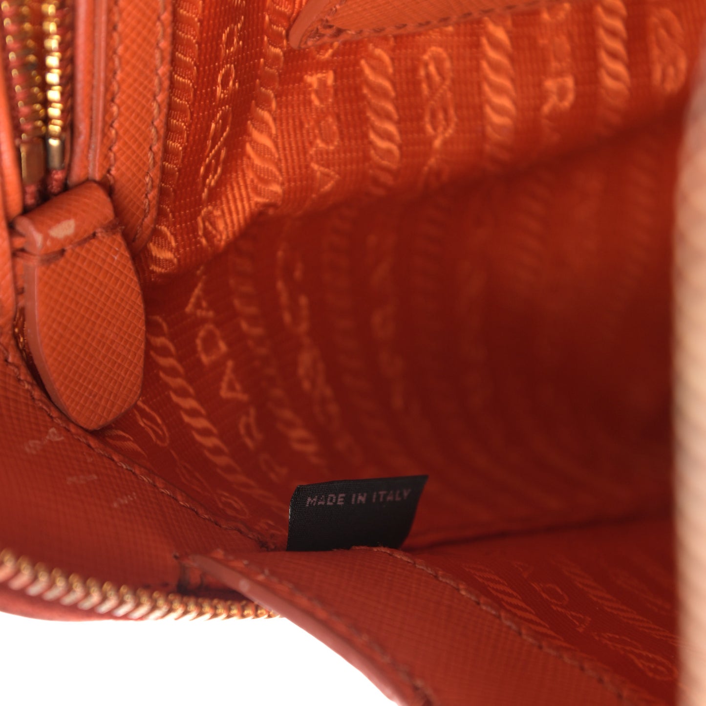 Saffiano Lux Medium Promenade Tote Papaya