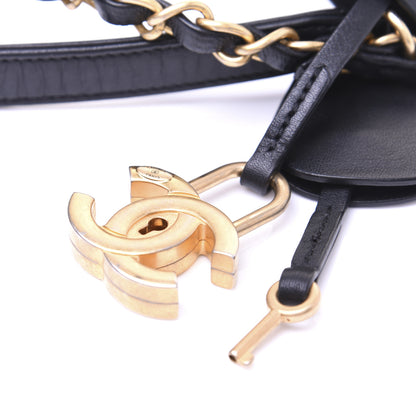 Chanel Caviar Quilted Medium CC Filigree Vanity Case Black 15 of 18