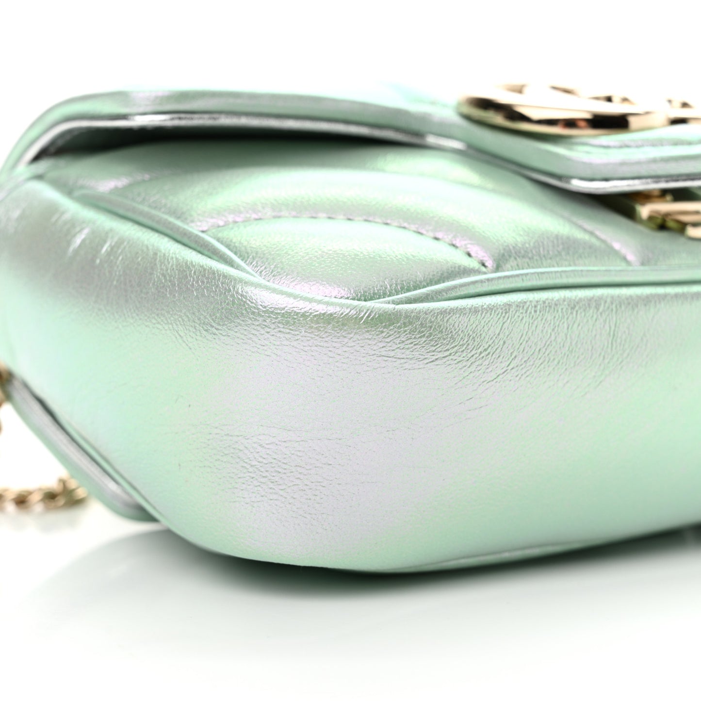 Iridescent Nappa Chevron Matelasse Super Mini GG Marmont Shoulder Bag Green Iridescent